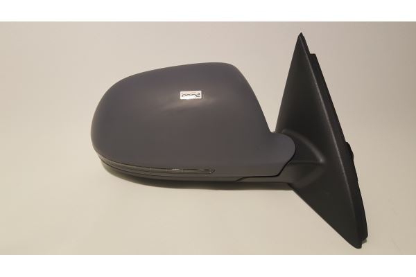 Q3 ELEKTRİKLİ AYNA 13/18 ASTARLI SİNYALLİ 6 FİŞ SAĞ